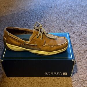 Sperry Tan Leather Boat Shoes